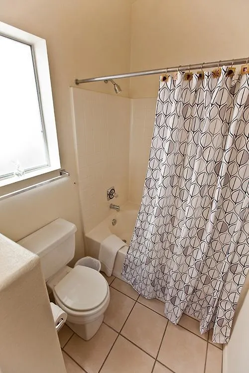 Keep It Simple Apartment Peoria 0*,  United States